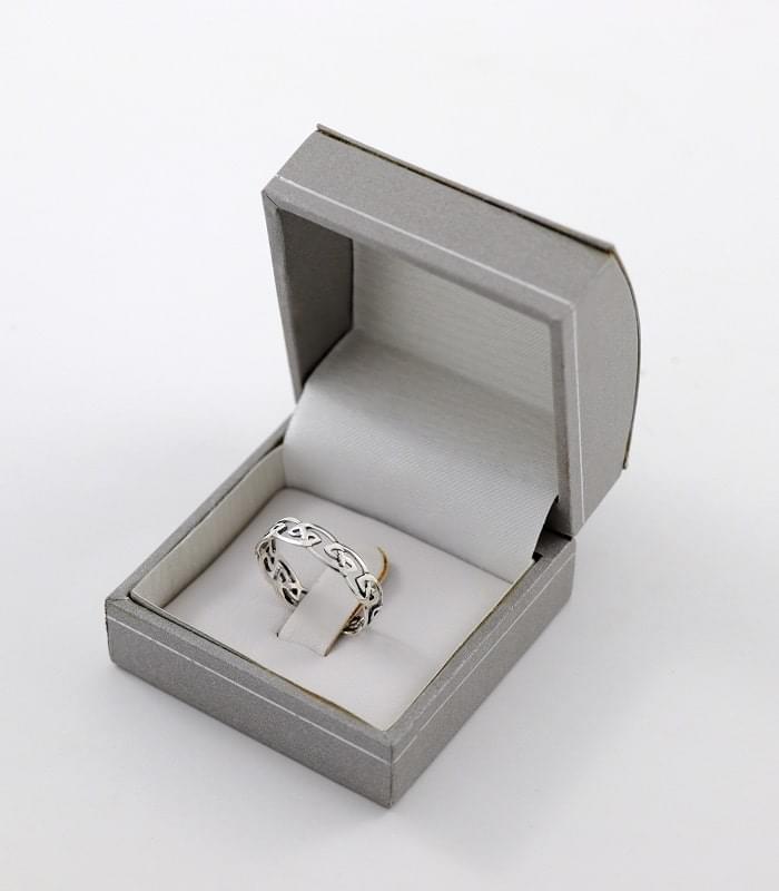 Celtic Knot Silver Ring - Image 3
